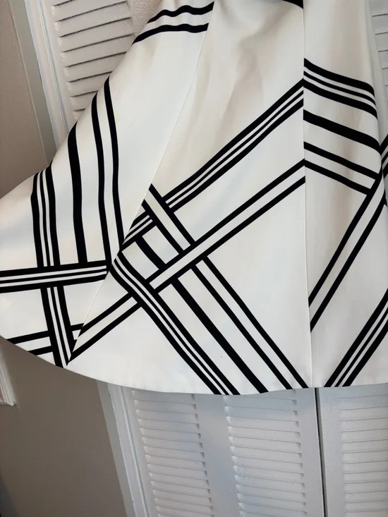 KEEPSAKE White Sleeveless Dress Black Stripe A-Line Elegant Chic - Picture 5 of 15